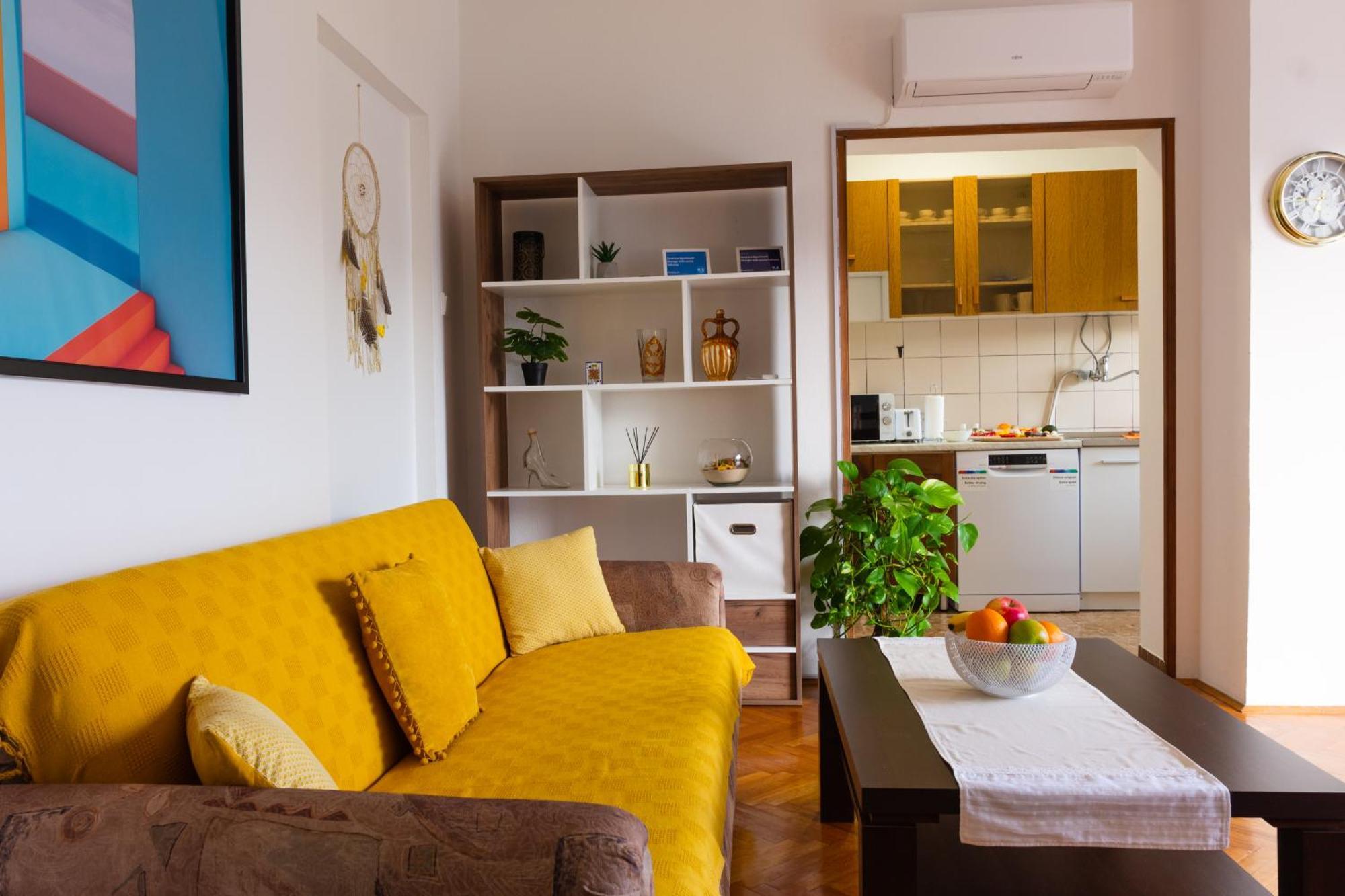 Sea View Retreat With 170Mbps Wifi And Sunny Balcony Appartement Kastav Buitenkant foto