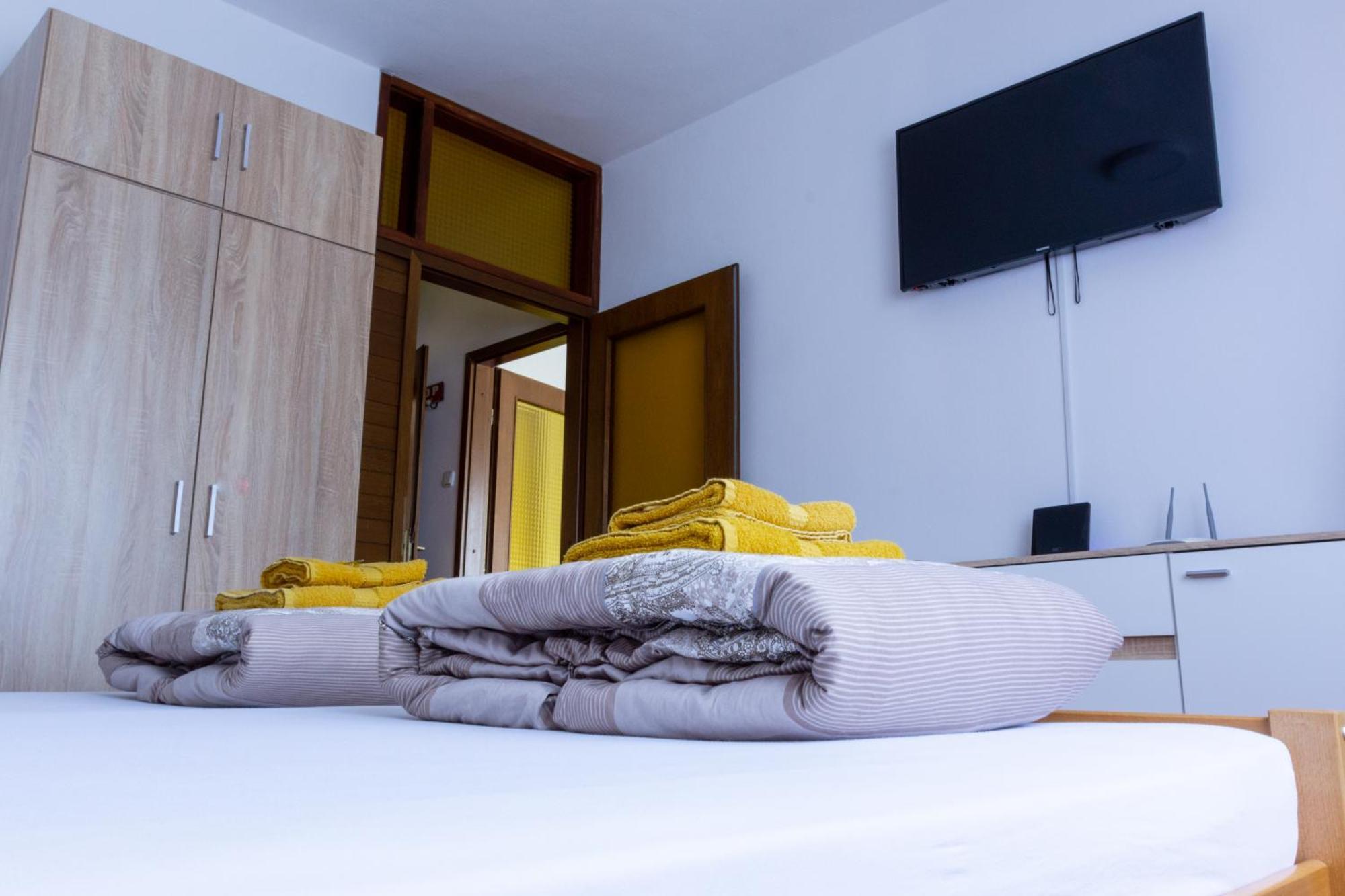 Sea View Retreat With 170Mbps Wifi And Sunny Balcony Appartement Kastav Buitenkant foto